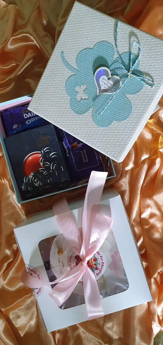 Sweet & Scented Birthday Gift Box